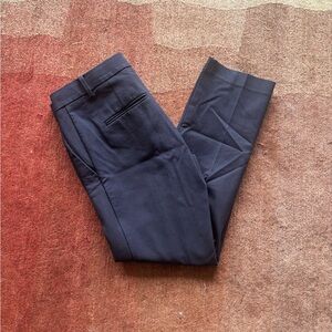 Ann Taylor 'The Straight Pant' in Dark Navy - Sz 0
